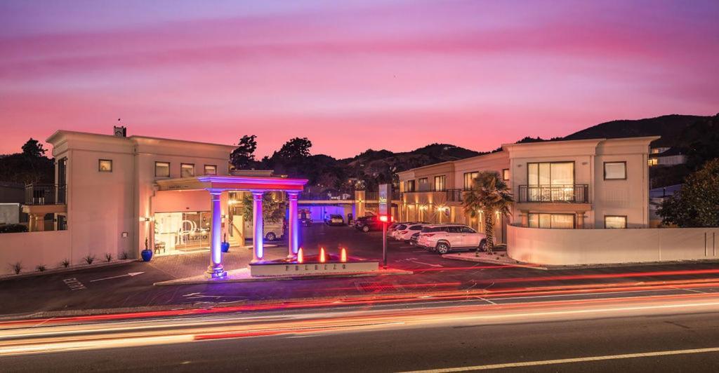 Palazzo Motor Lodge Nelson Bagian luar foto The Hotel at the Presidio